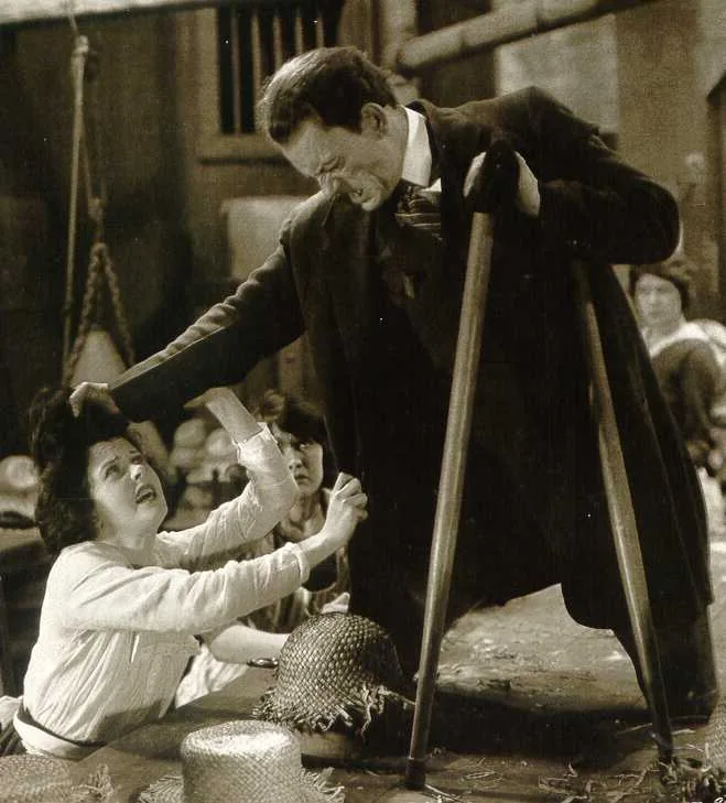 Lon Chaney, publicity photograph, 1920, credit Eminent Authors Pictures Inc. / Goldwyn Pictures Corporation